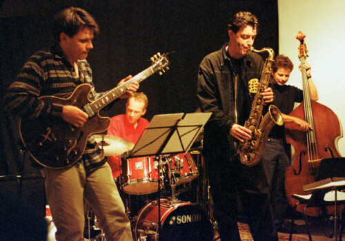 Maarten van der Grinten, Joost Lijbaart, Yuri Honing, Arnold Dooyeweerd, 10 juni 1995, Artishock Soest Maarten van der Grinten, Joost Lijbaart, Yuri Honing, Arnold Dooyeweerd, 10 juni 1995, Artishock Soest (Deliverance)