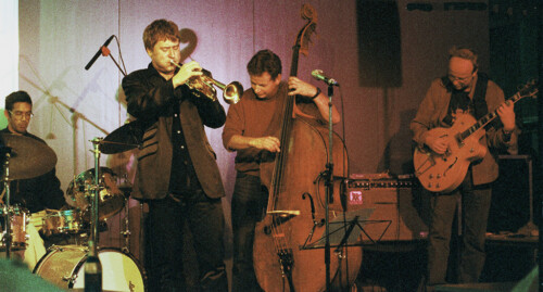 Sander Sardjoe, Eric Vloeimans, Arnold Dooyeweerd, Anton Goudsmit, 31 oktober 1997 Schouwburg Amstelveen Sander Sardjoe, Eric Vloeimans, Arnold Dooyeweerd, Anton Goudsmit, 31 oktober 1997 Schouwburg Amstelveen