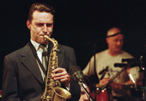 Benjamin Herman, Jeroen de Rijk, The New Concert Big Band o.l.v. Henk Meutgeert, 17 april 1998 Bimhuis Amsterdam Benjamin Herman, Jeroen de Rijk, The New Concert Big Band o.l.v. Henk Meutgeert, 17 april 1998 Bimhuis Amsterdam