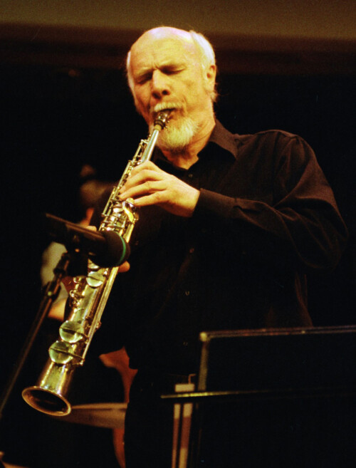 Theo Loevendie, 15 mei 1999 Breda Jazz Festival (Jazz Orchestra of the Concertgebouw o.l.v. Henk Meutgeert) Theo Loevendie, 15 mei 1999 Breda Jazz Festival (Jazz Orchestra of the Concertgebouw o.l.v. Henk Meutgeert)